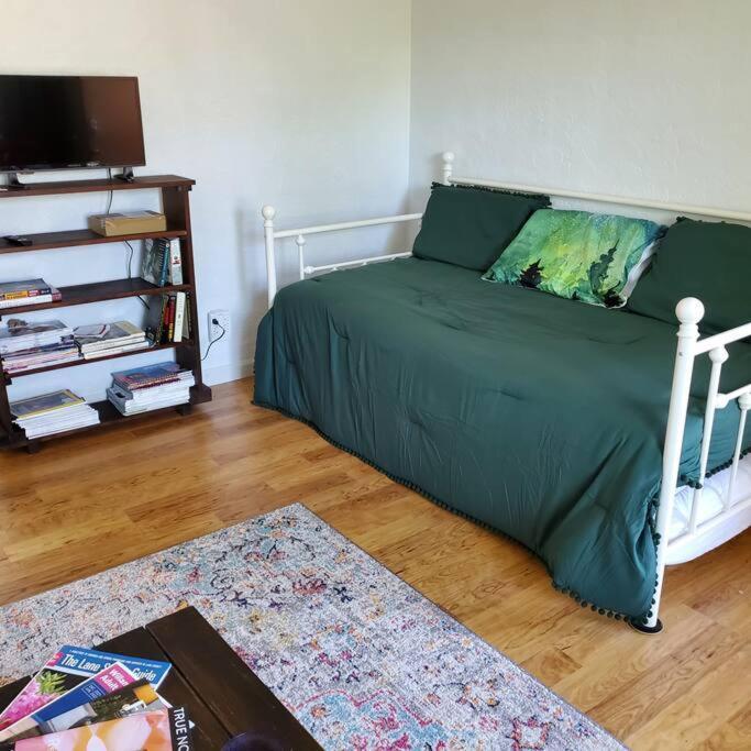 Sweet 2 Bedroom Close To U Of Oregon & Track! Юджин Экстерьер фото